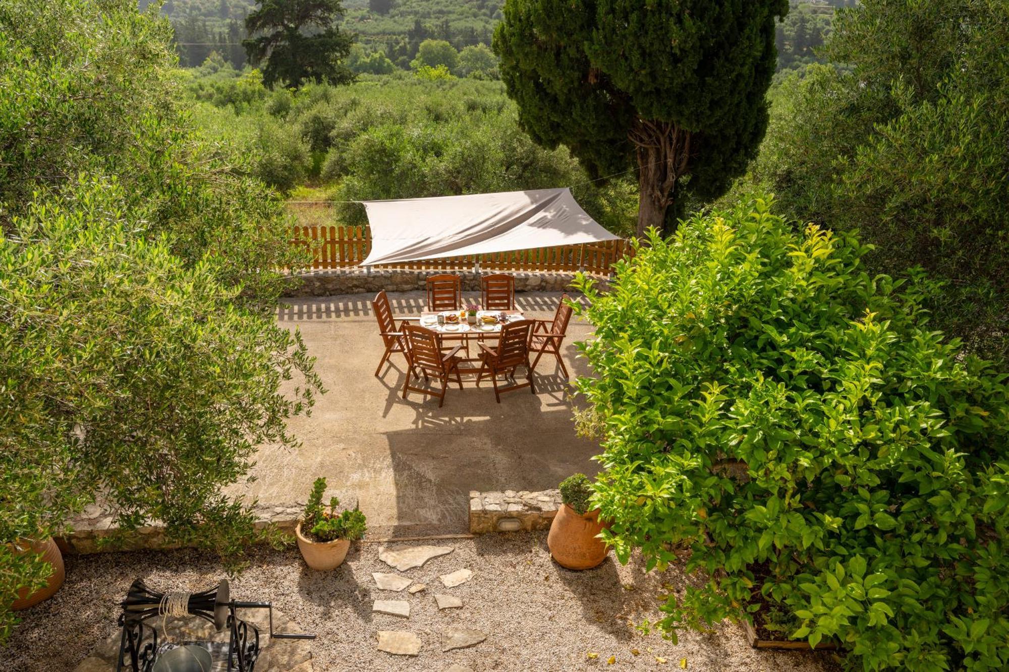 Liofito Village House Pemonia Extérieur photo