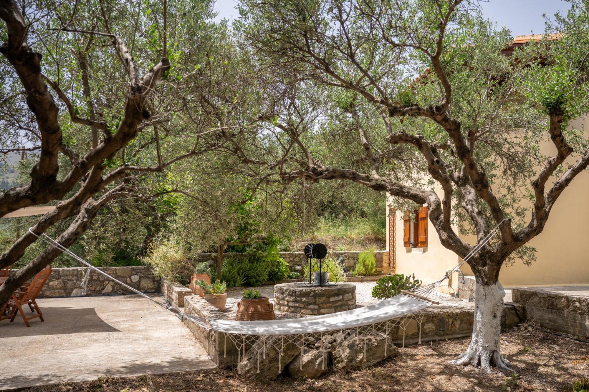 Liofito Village House Pemonia Extérieur photo
